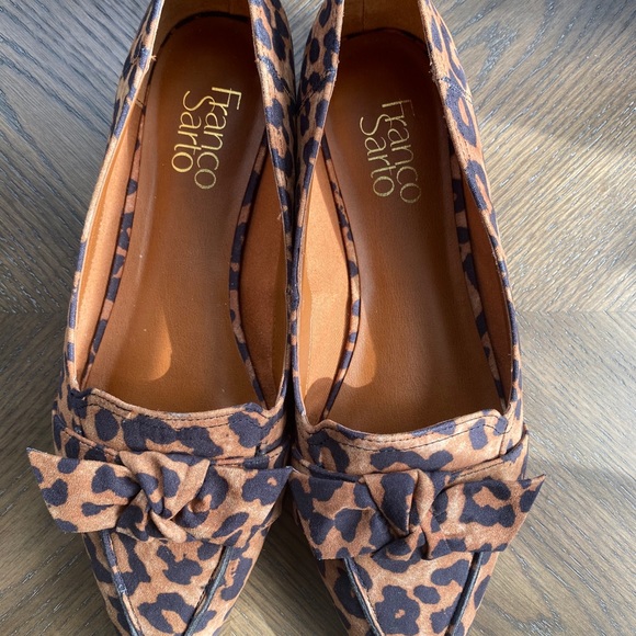 Franco Sarto Raisen Knotted Flats - Picture 4 of 5